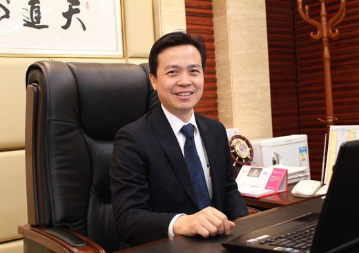 非凡娱乐-电子娱乐平台游戏-非凡娱乐官网-pgff陈鸿填：我对五金情有独钟